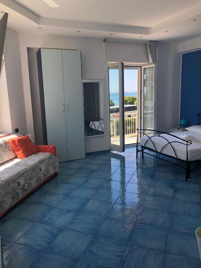 Blue Sea Salerno Hotel Eksteriør billede