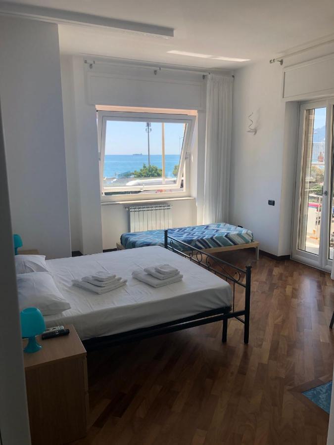 Blue Sea Salerno Hotel Eksteriør billede