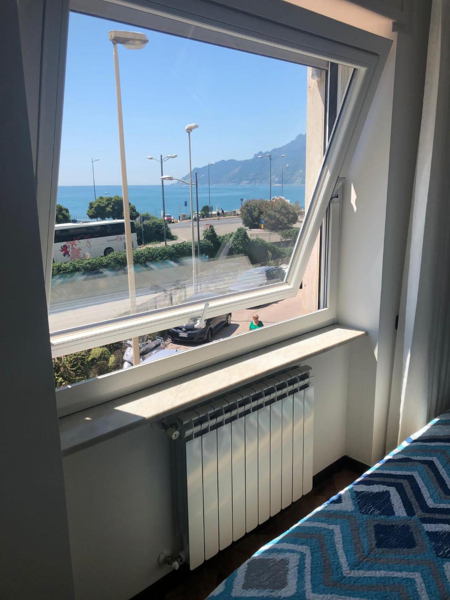 Blue Sea Salerno Hotel Eksteriør billede